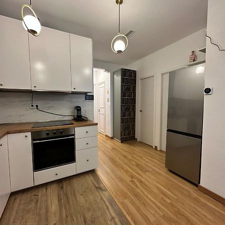Mi Casa Es Tu Casa Leilighet L'Hospitalet de Llobregat Eksteriør bilde