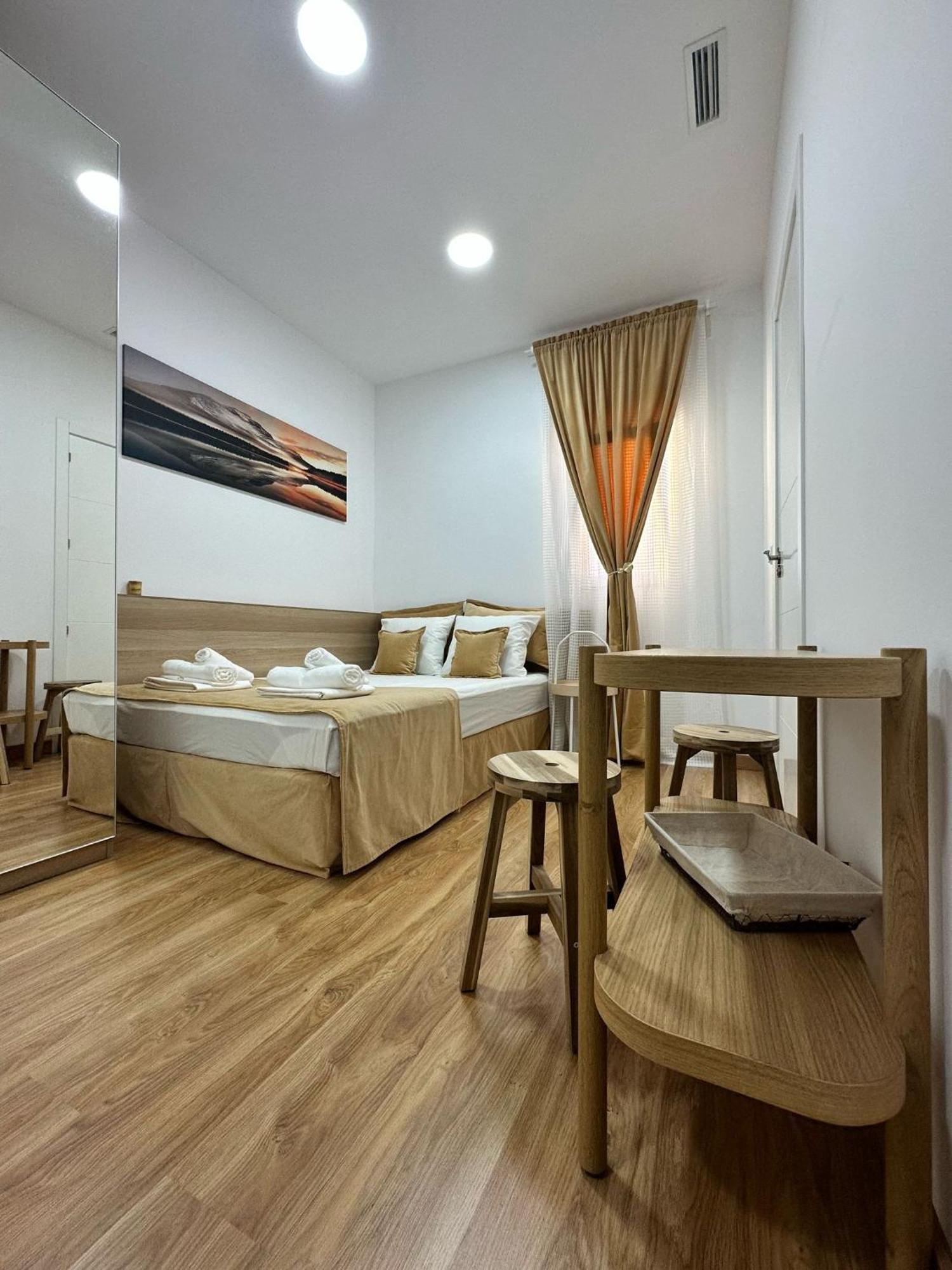 Mi Casa Es Tu Casa Leilighet L'Hospitalet de Llobregat Eksteriør bilde